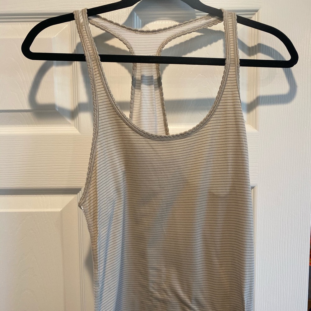 Lululemon tan tank